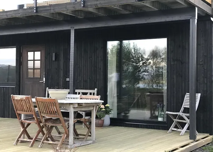Nymoen Apartment, Kvaloya